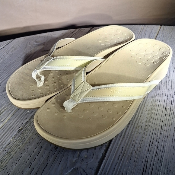 Vionic Women's Sandals 380 Hightide Cream and Tan Sz 8 - Picture 9 of 14